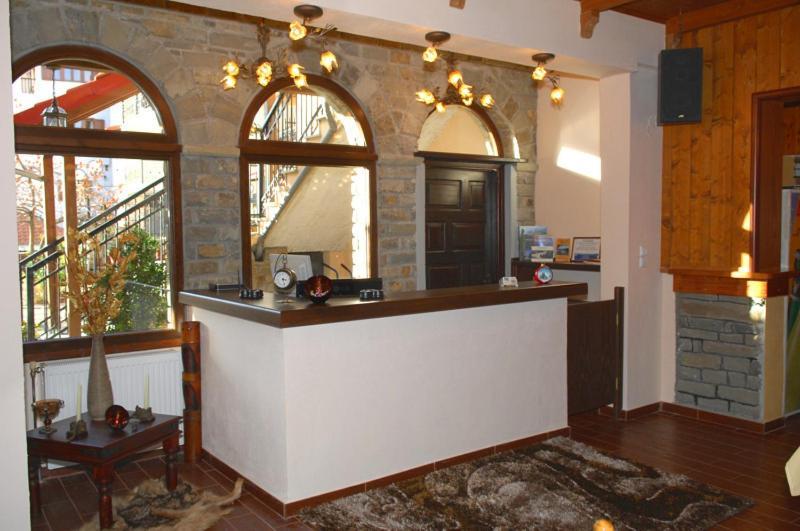 Hotel Lefteris à Alatopetra Extérieur photo