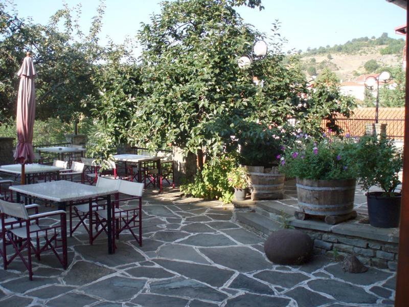 Hotel Lefteris à Alatopetra Extérieur photo